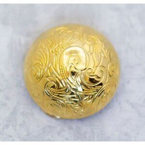 Vintage Gold Tone Symbolic Abstract Wavy Circle Clip - CF1